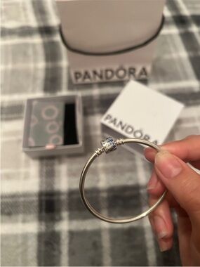 🩶✨FOR ALL MY SILVER GIRLIESSS✨🩶this Pandora Silver Bracelet is just for you!!